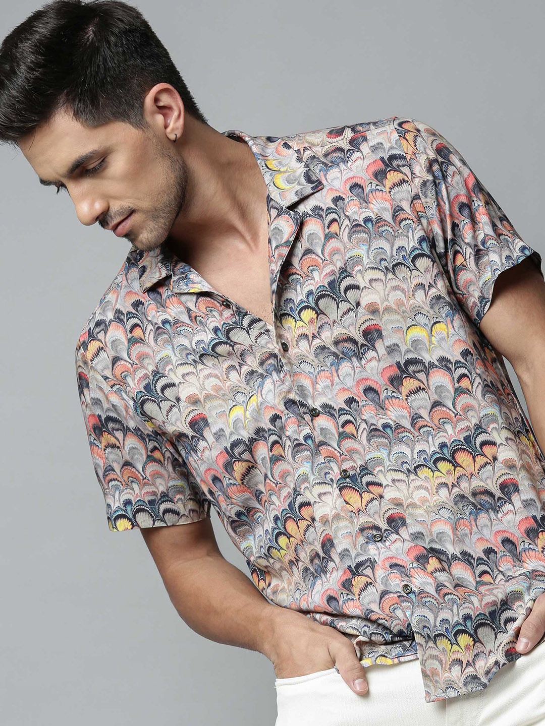 

RARE RABBIT Men Mokbird Regular Fit Printed Shirt, Beige