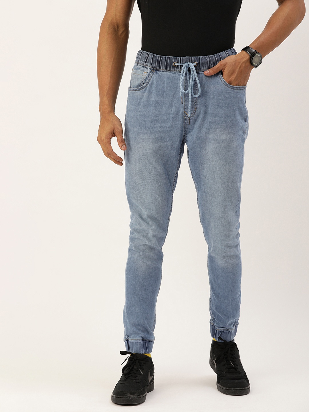 

SINGLE Men Blue Jogger Fit Mid Rise Light Fade Stretchable Jeans