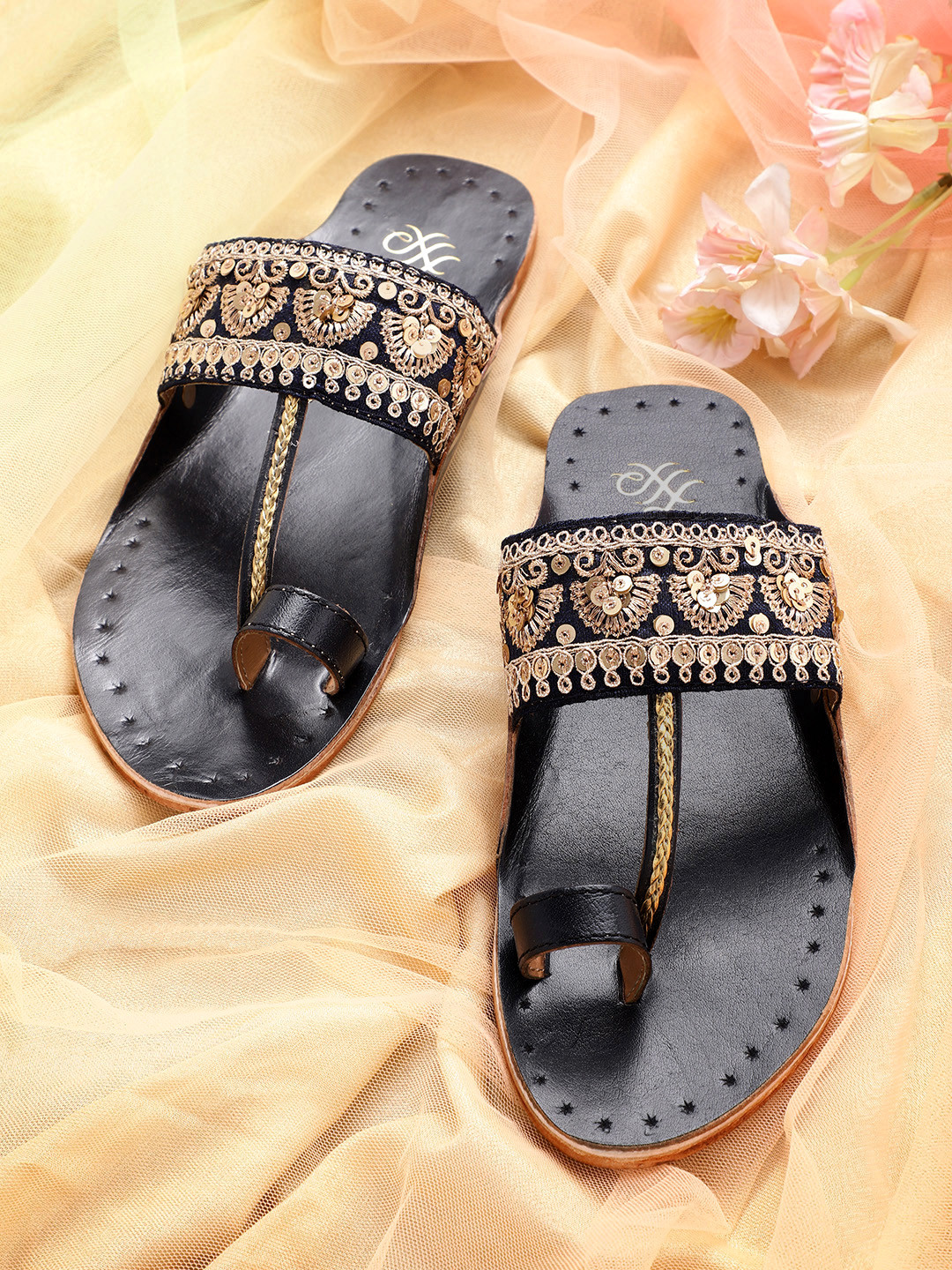 

House of Pataudi Women Navy Blue & Gold-Toned Embroidered Leather One Toe Flats