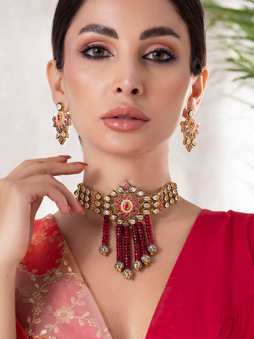 

Rubans Gold-Plated White & Red Kundan-Studded & Beaded Handcrafted Jewellery Set