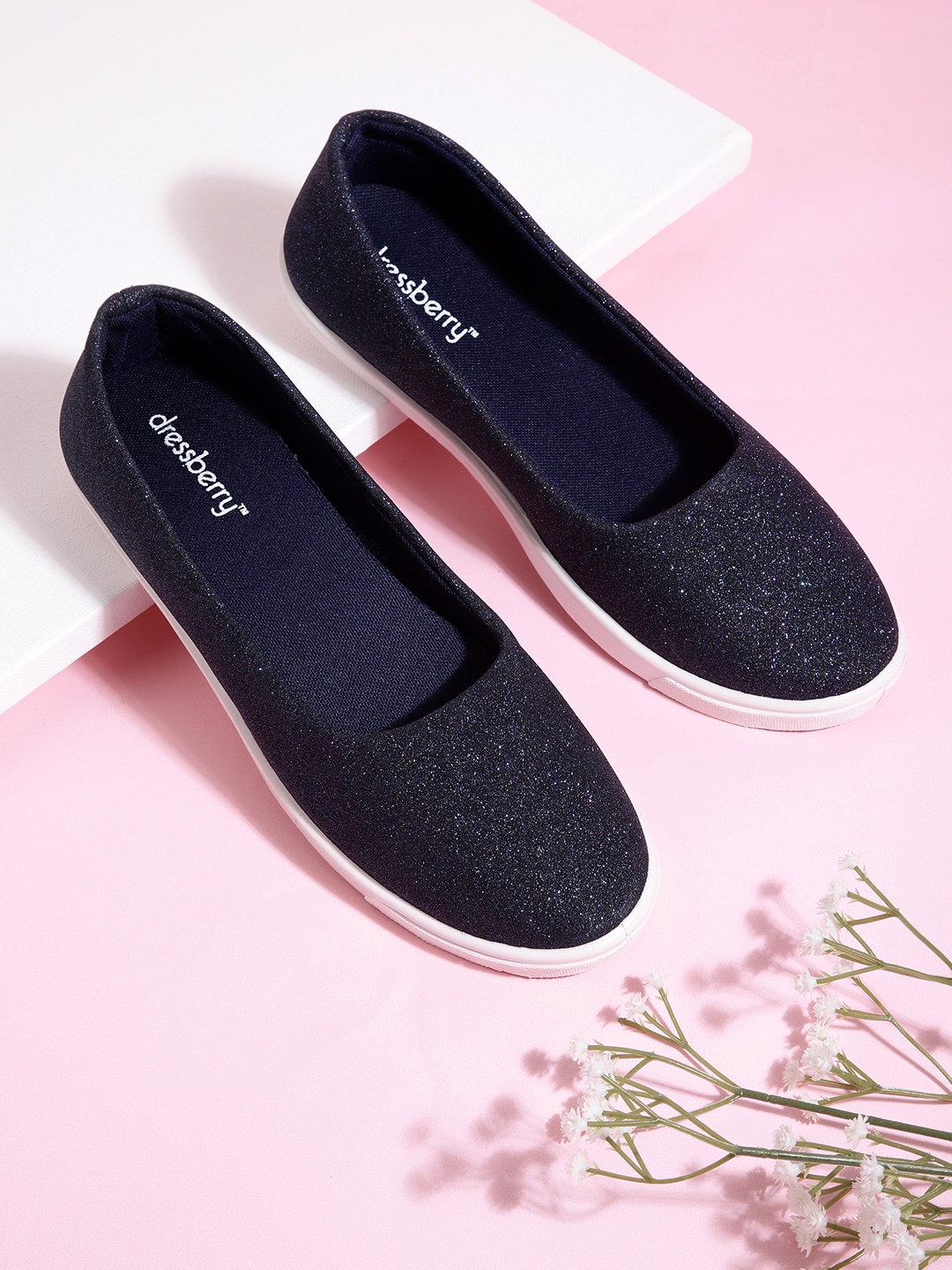 

DressBerry Women Slip-On Sneakers, Navy blue