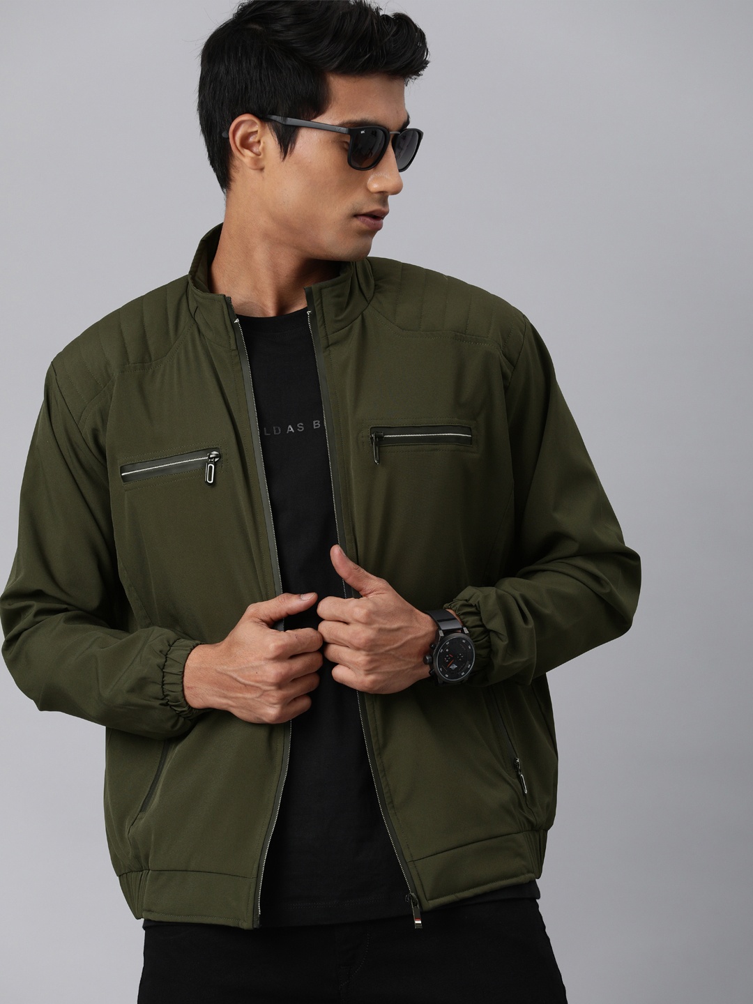

VOXATI Men Olive Windcheater Bomber Jacket