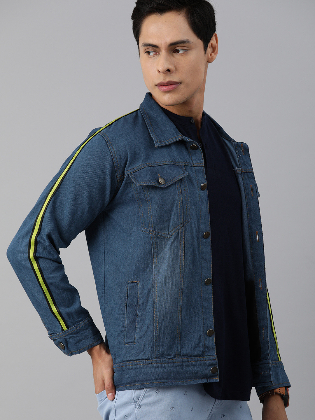 

VOXATI Men Blue Solid Denim Jacket