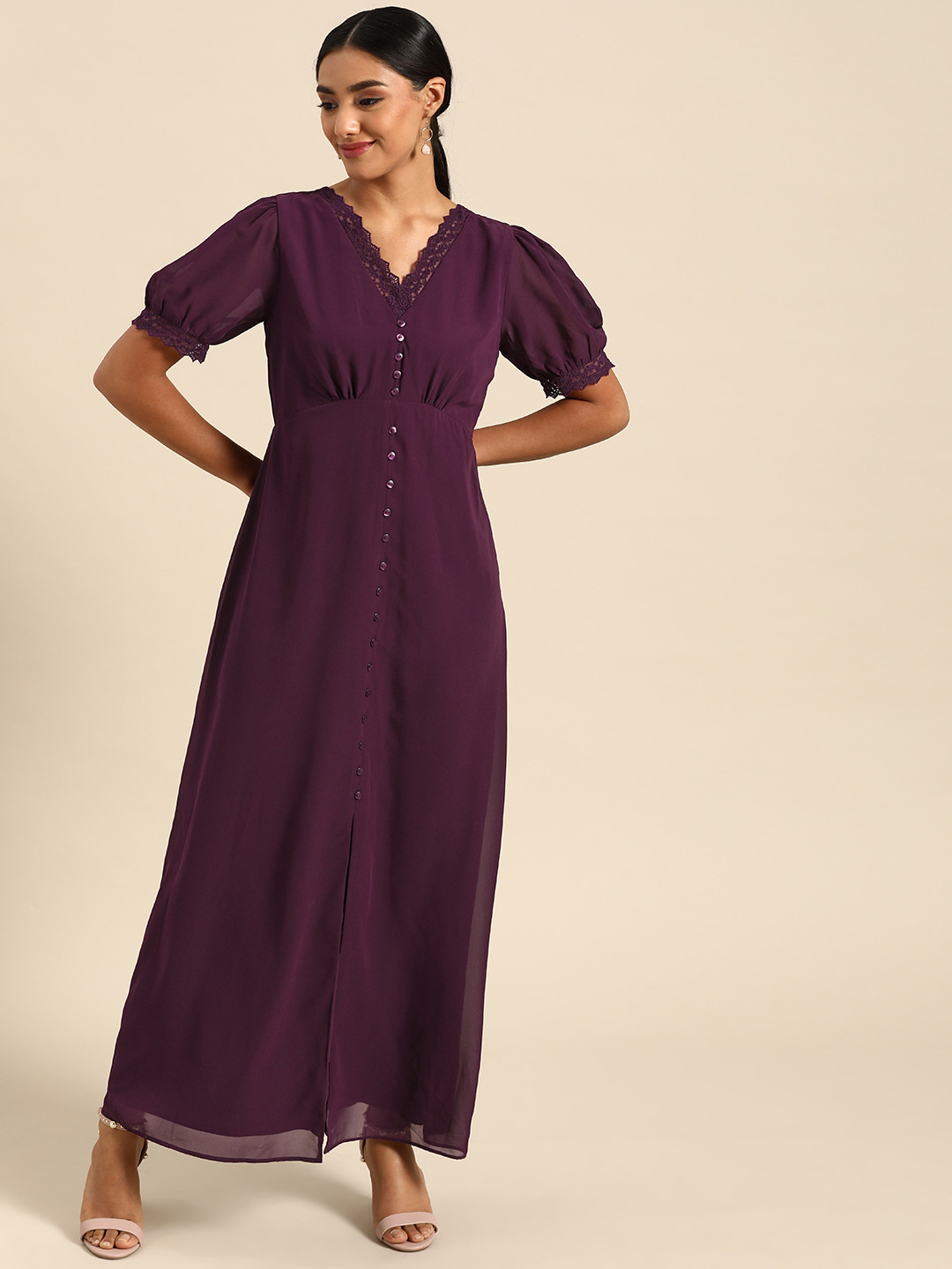 

COVER STORY Women Purple Solid Maxi Dress