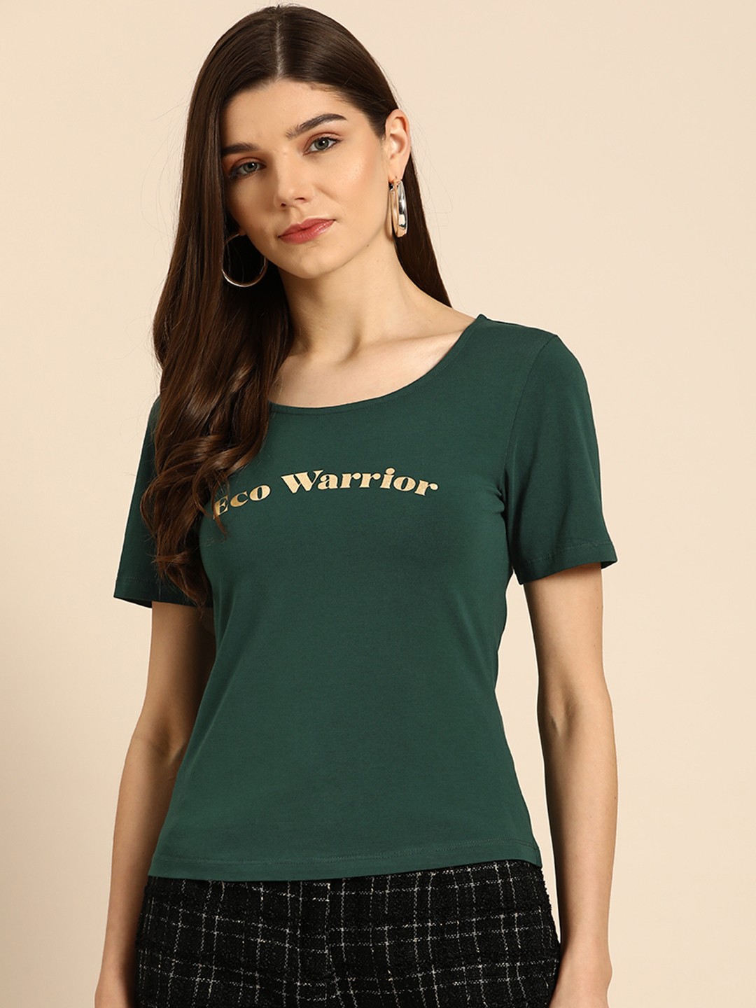 

COVER STORY Women Green Pure Cotton Solid Round Neck Pure Cotton T-shirt