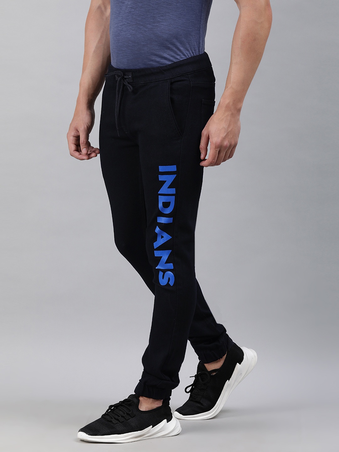 

Urbano Fashion Men Black Slim Fit Mid-Rise Indians Printed Stretchable Jogger Jeans