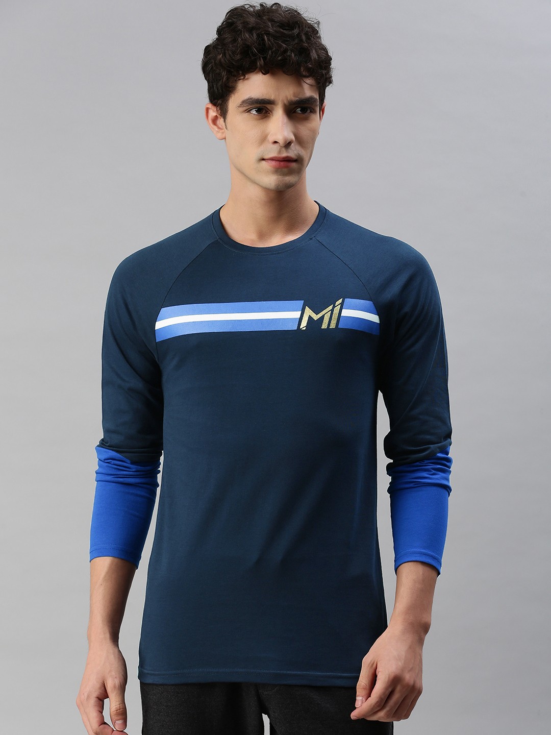 

The Souled Store Men Navy Blue Printed Pure Cotton Slim Fit MI IPL Pure Cotton T-shirt