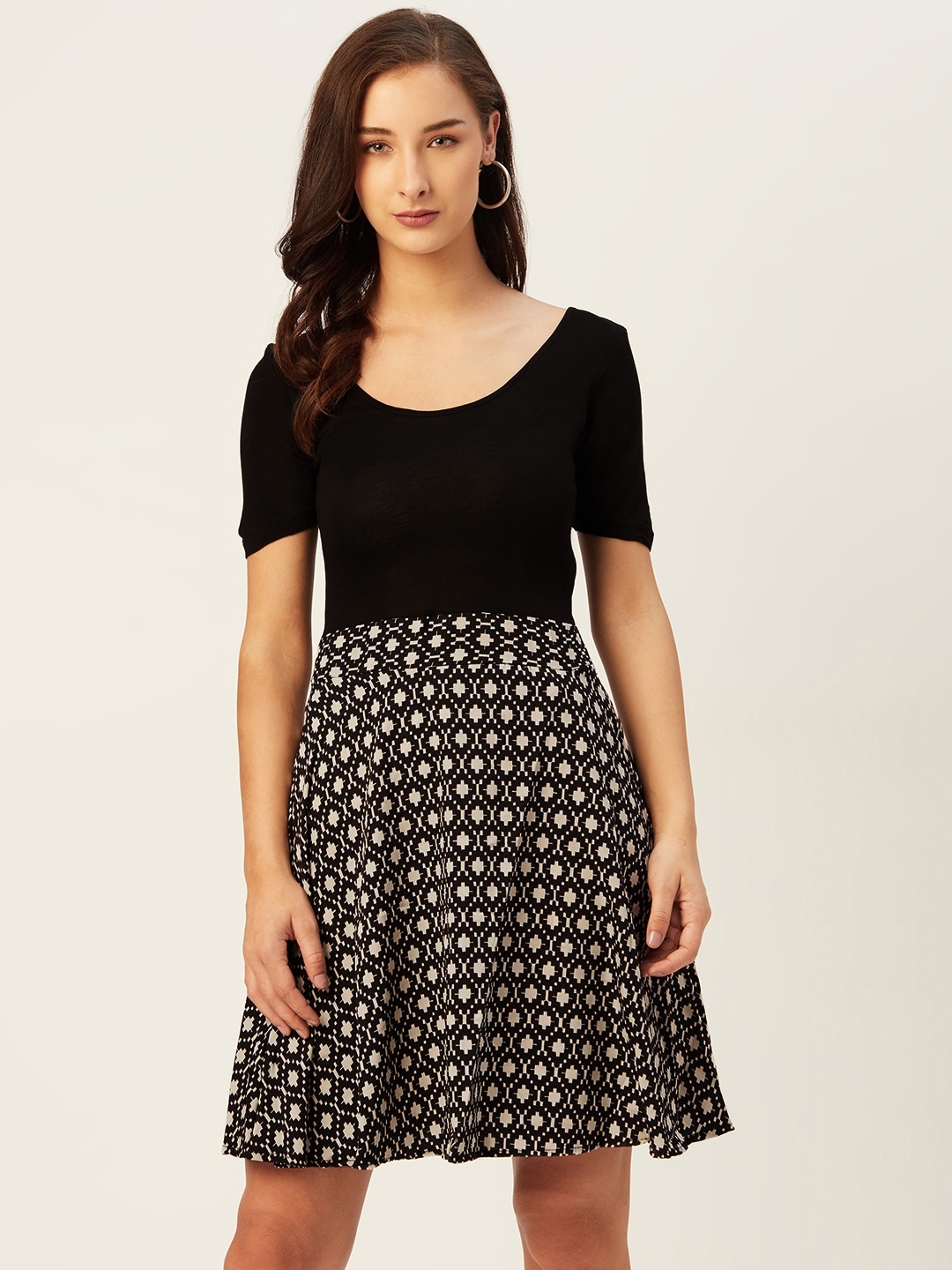 

Belle Fille Women Black & White Printed A-Line Dress