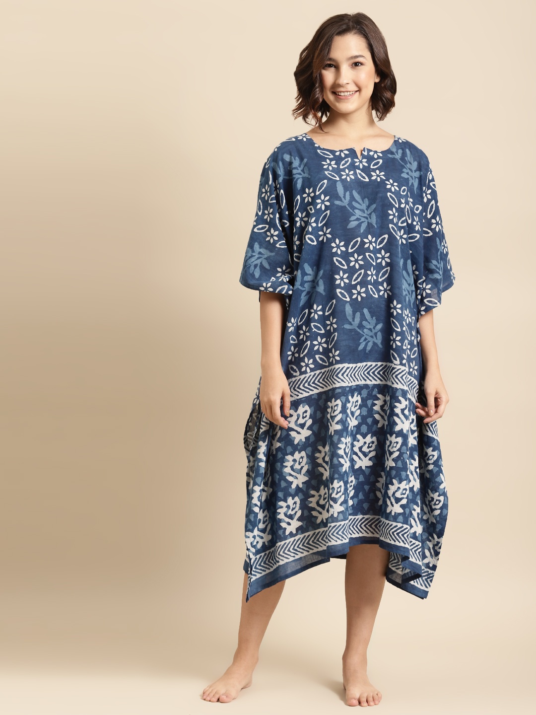 

Prakrti Navy Blue & White Cotton Hand Block Indigo Dabu Print Kaftan Nightdress