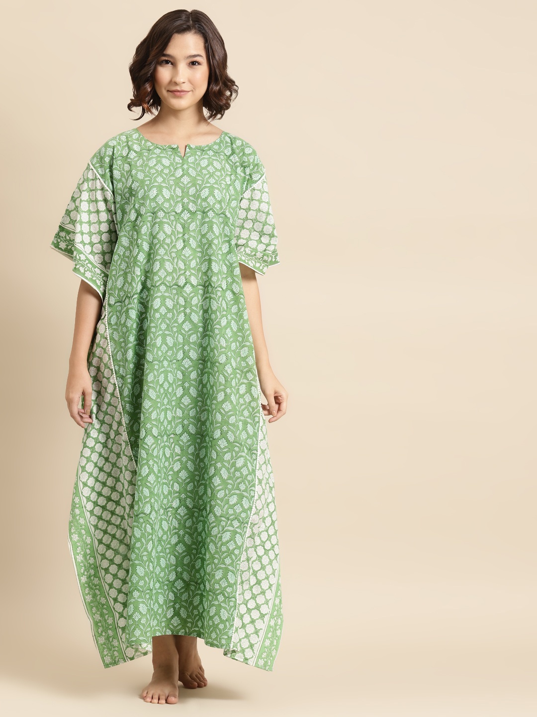 

Prakrti Green & White Cotton Hand Block Floral Jaal & Buta Print Maxi Kaftan Nightdress