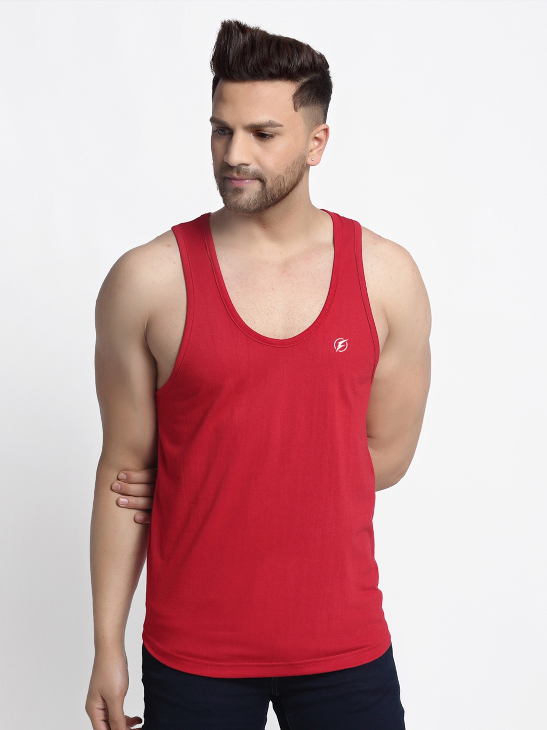 

Friskers Men Maroon Solid Gym Vest