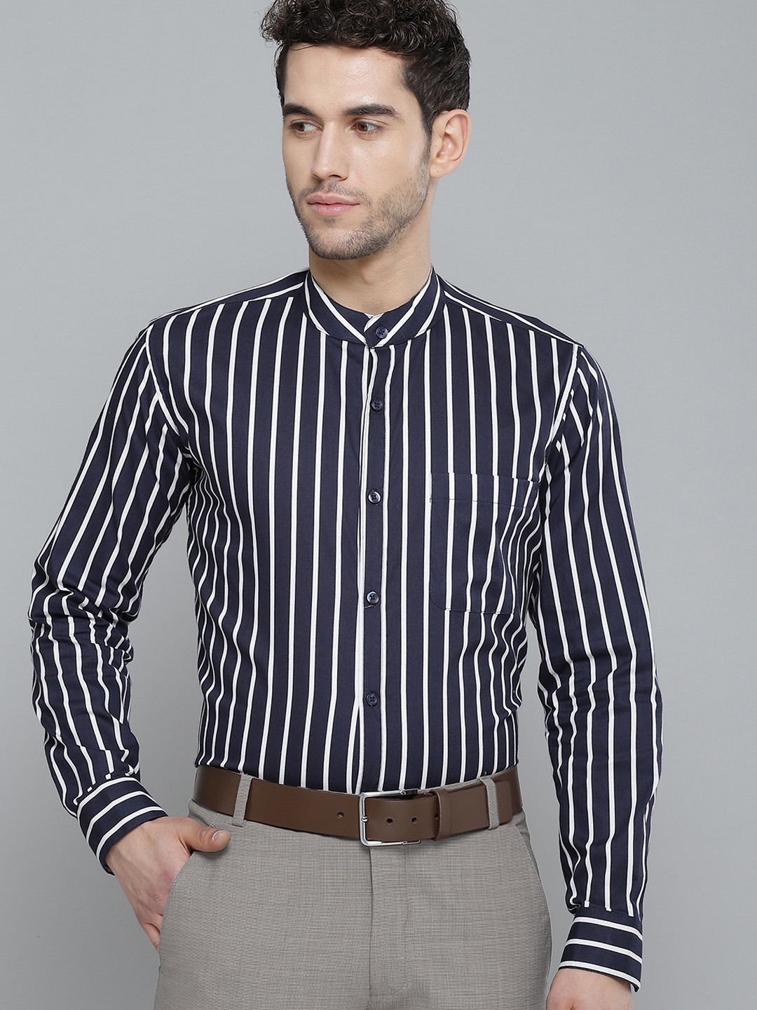 

DENNISON Men Navy Blue & White Smart Slim Fit Striped Cotton Twill Weave Formal Shirt