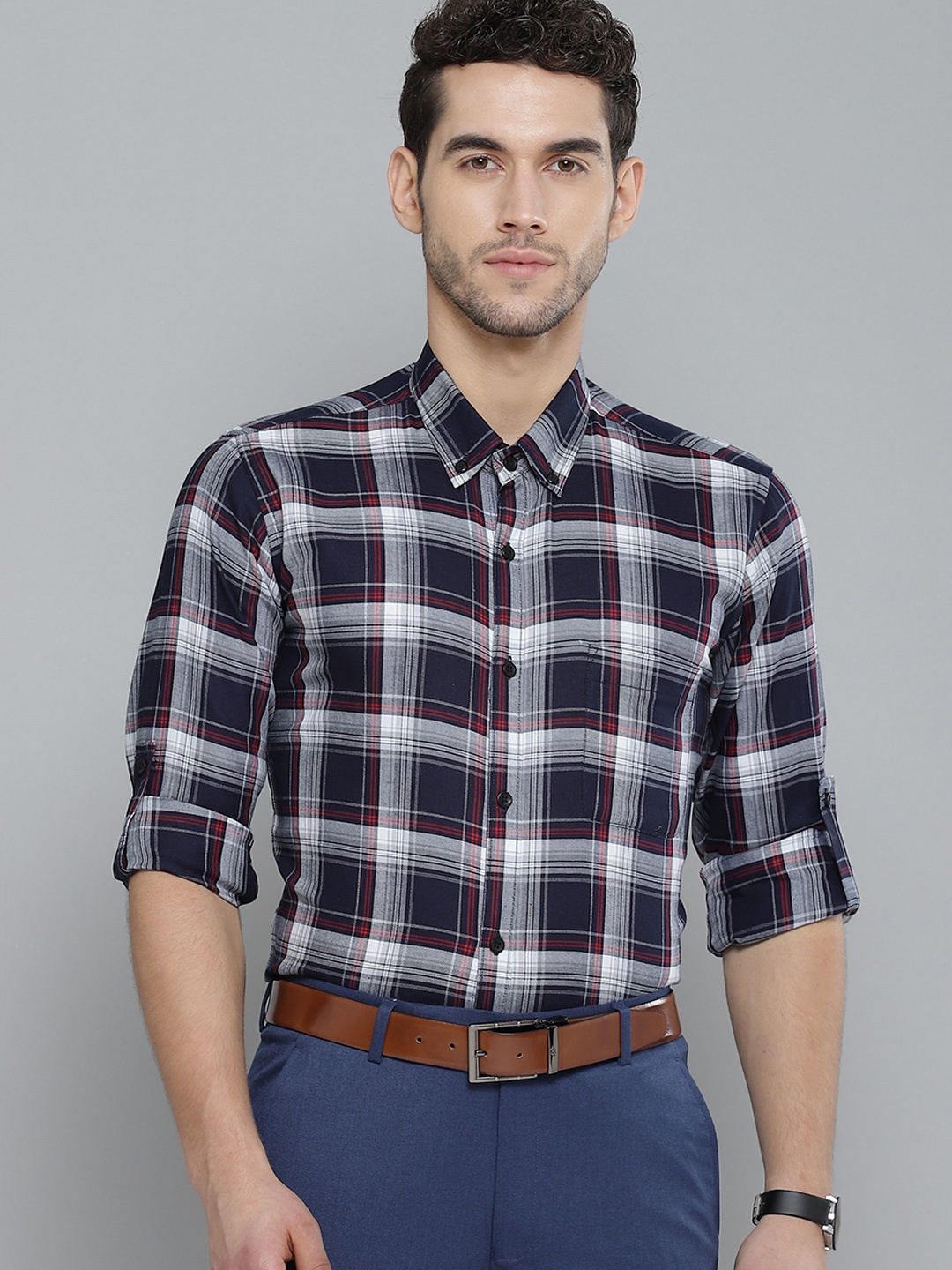 

DENNISON Men Navy Blue & White Smart Slim Fit Pure Cotton Checked Formal Shirt