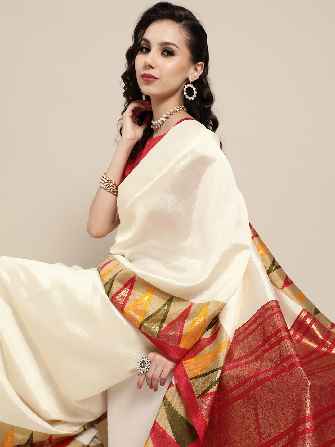 

Saree mall Off White Solid Chanderi Sarees