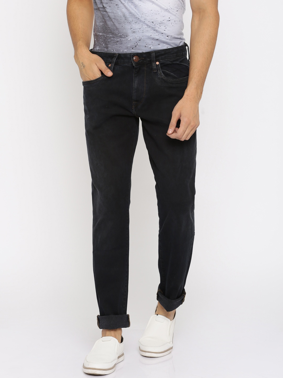 

Ed Hardy Men Navy Slim Fit Mid-Rise Low Distress Jeans, Navy blue