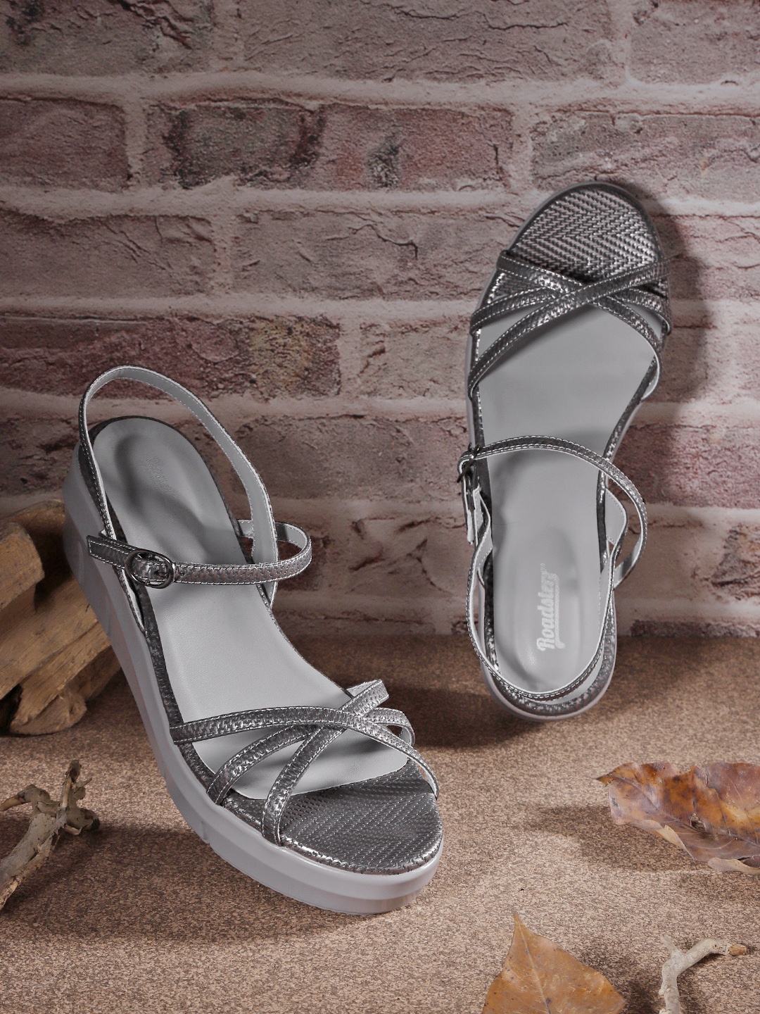 

Roadster Gunmetal-Toned Textured Wedges, Metallic