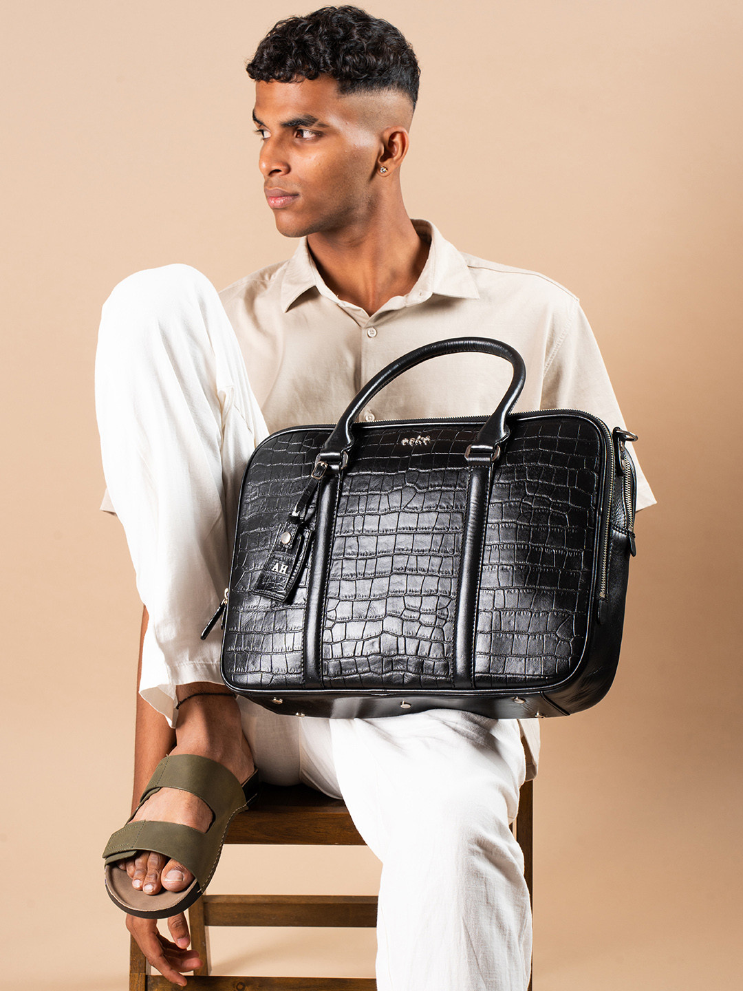 eske Men Black Embossed 15 inch Laptop Compartment Trolley Strap Leather Laptop Bag