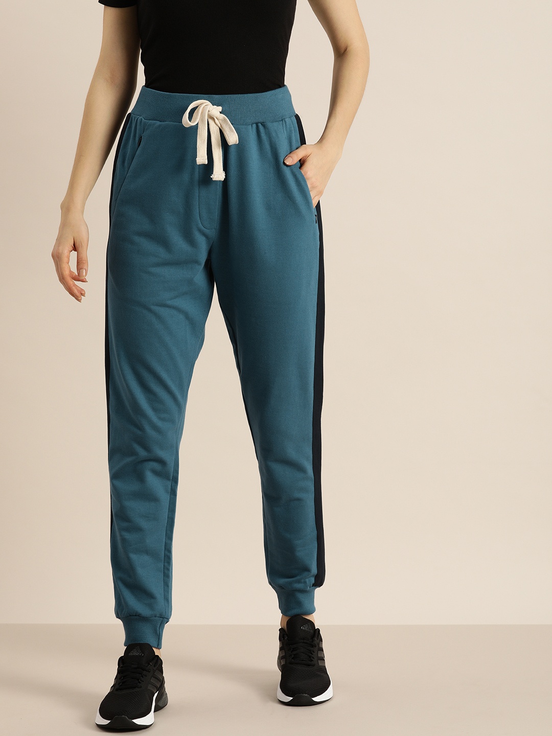 

DILLINGER Women Teal Blue Solid Slim Fit Joggers
