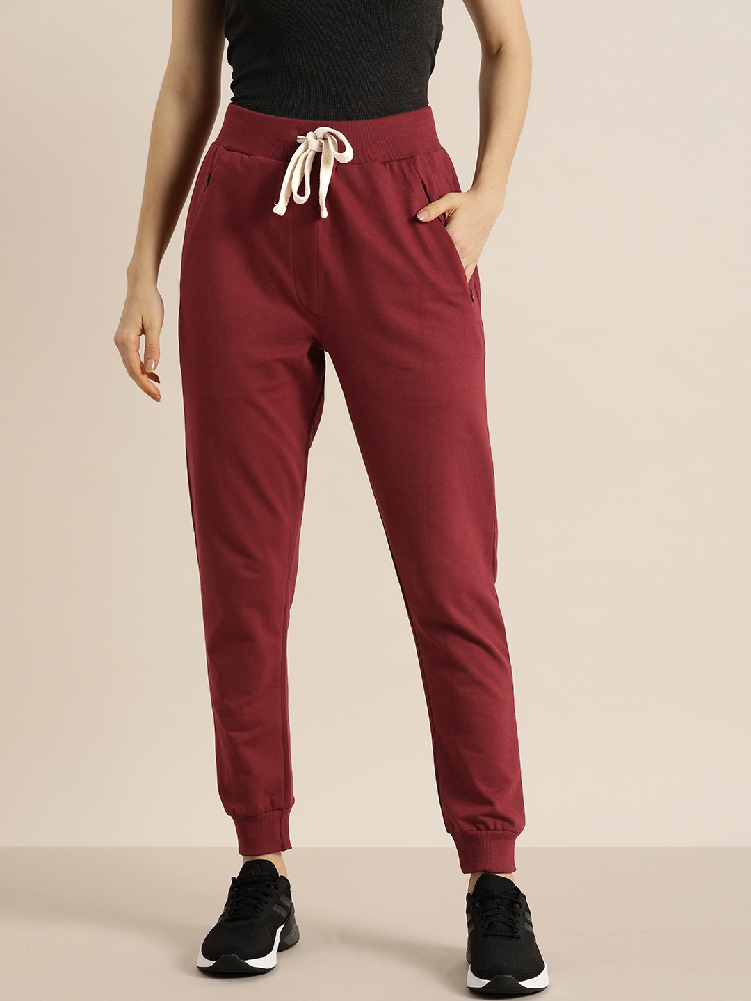 

DILLINGER Women Maroon Slim Fit Solid Joggers