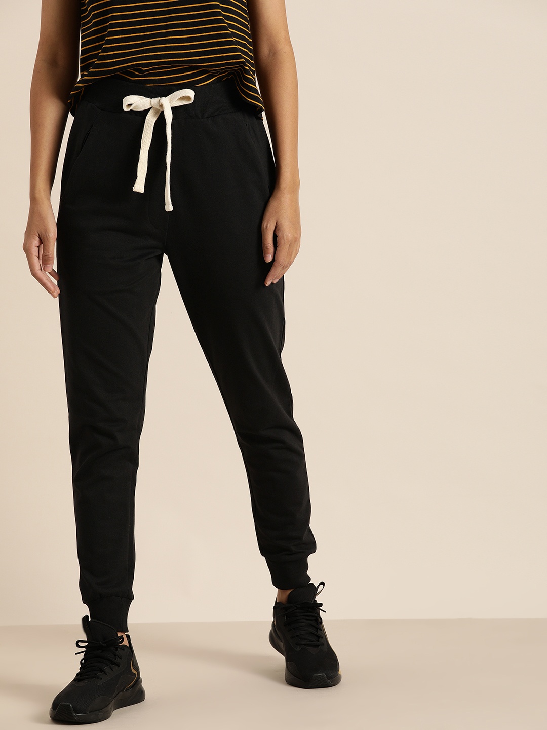 

DILLINGER Women Black Solid Knitted Slim Fit Cotton Joggers