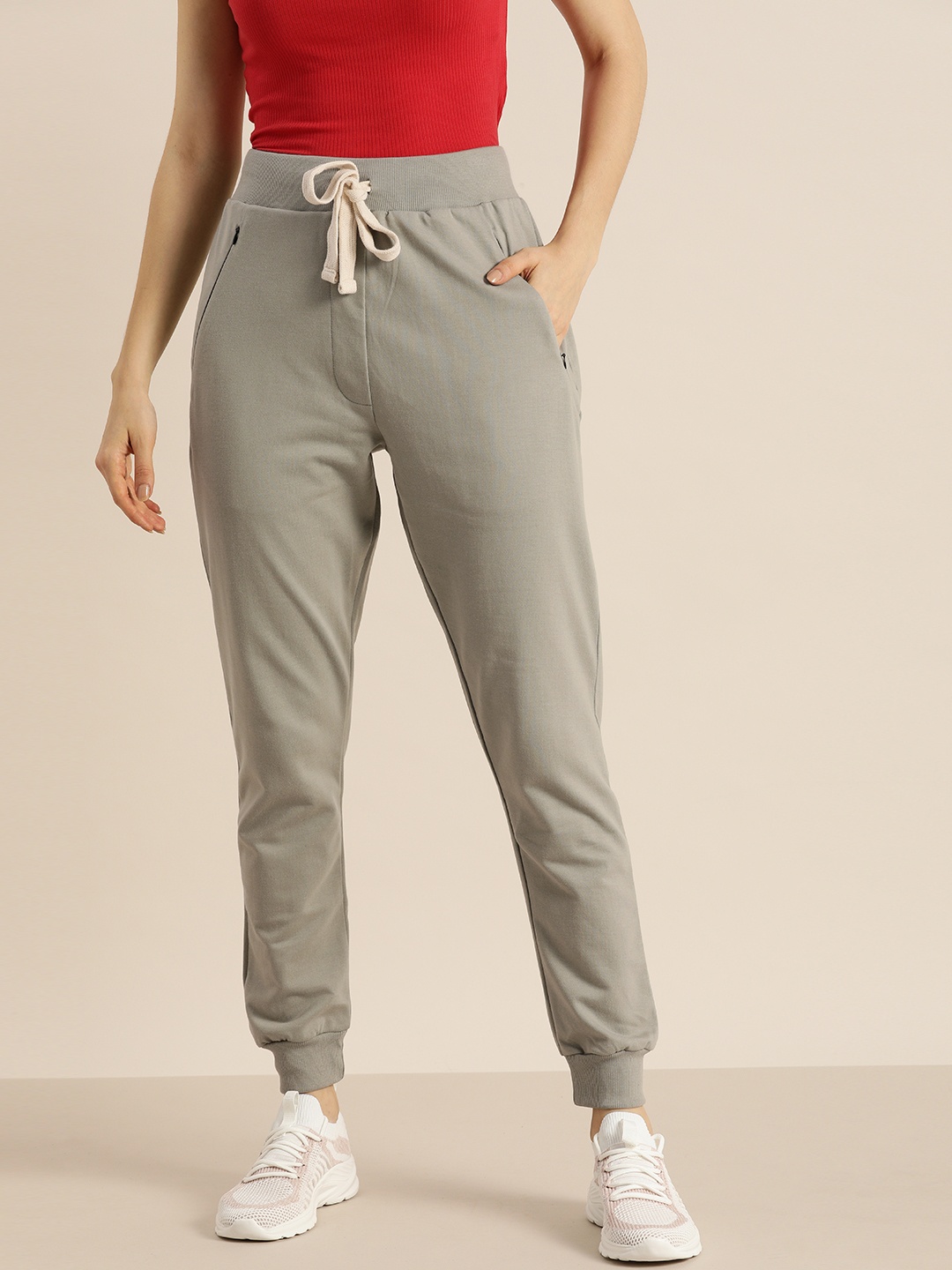 

DILLINGER Women Grey Solid Slim Fit Joggers