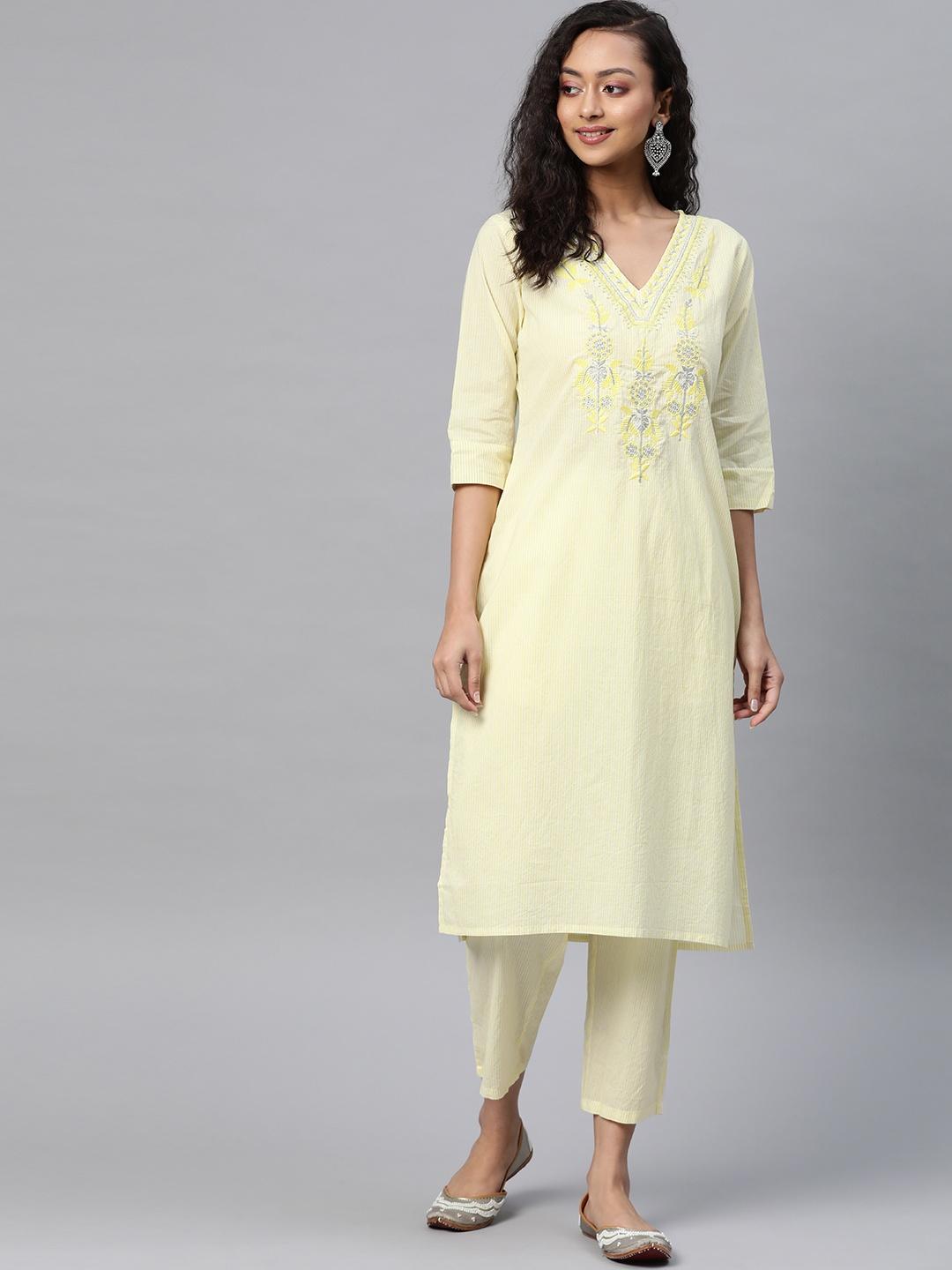 

SILVER STOCK Women Yellow & White Pure Cotton Striped Kurta with Palazzos