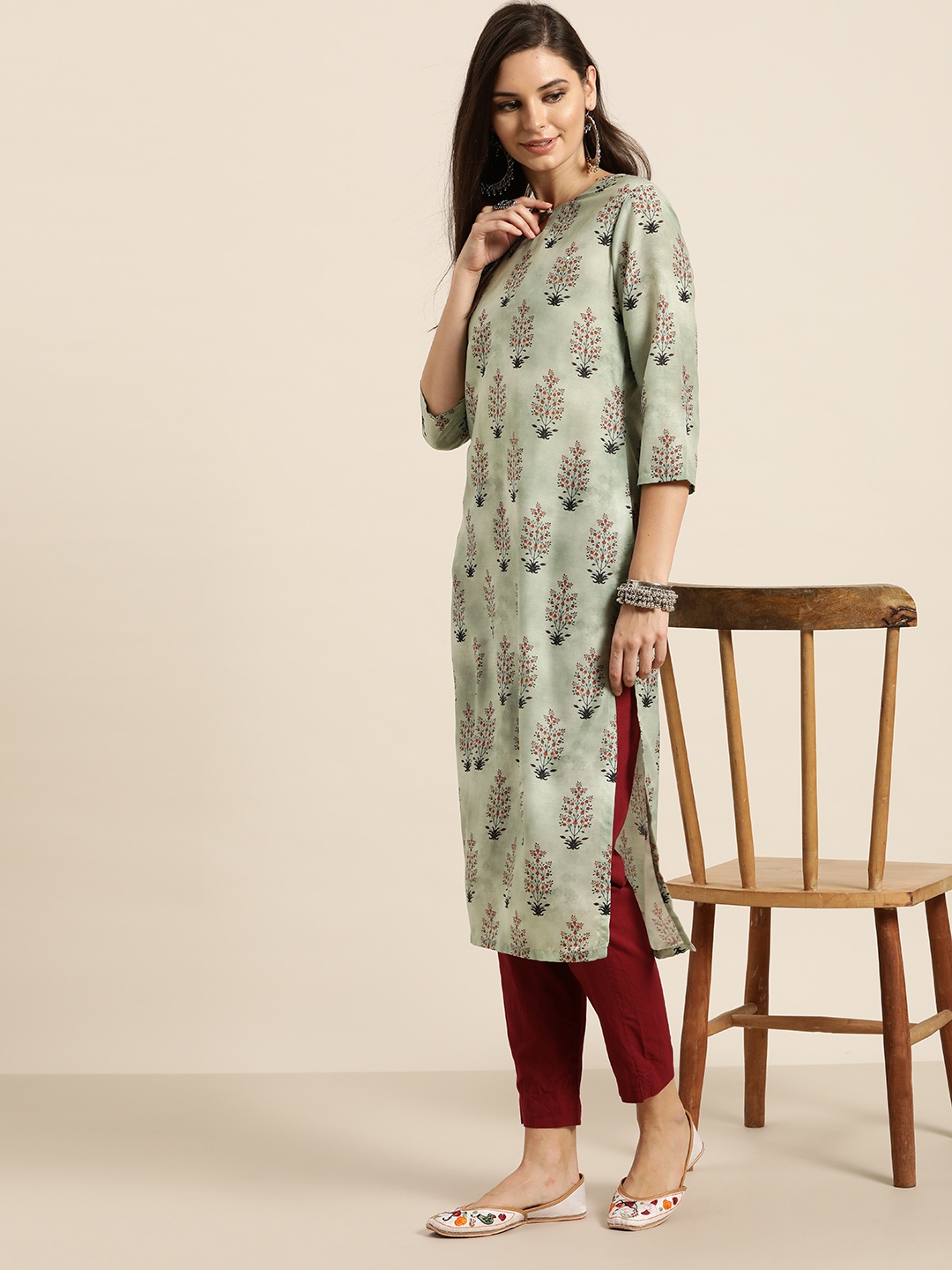 

Sangria Women Green & Rust Red Floral Print Straight Kurta