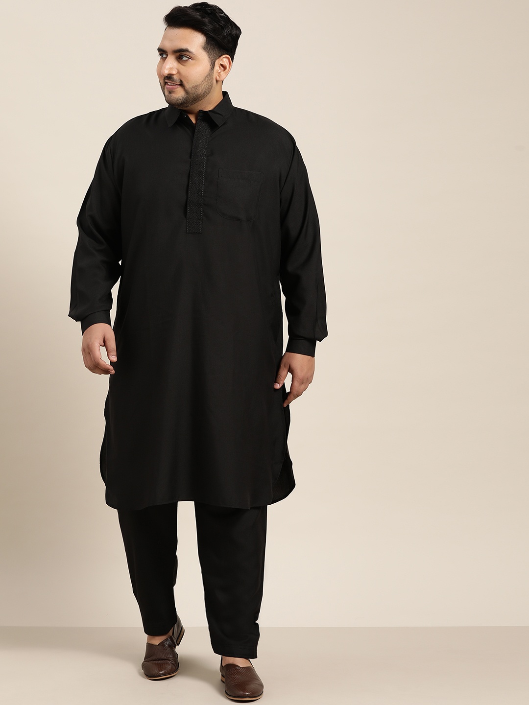 

SOJANYA PLUS Size Men Black Kurta with Salwar
