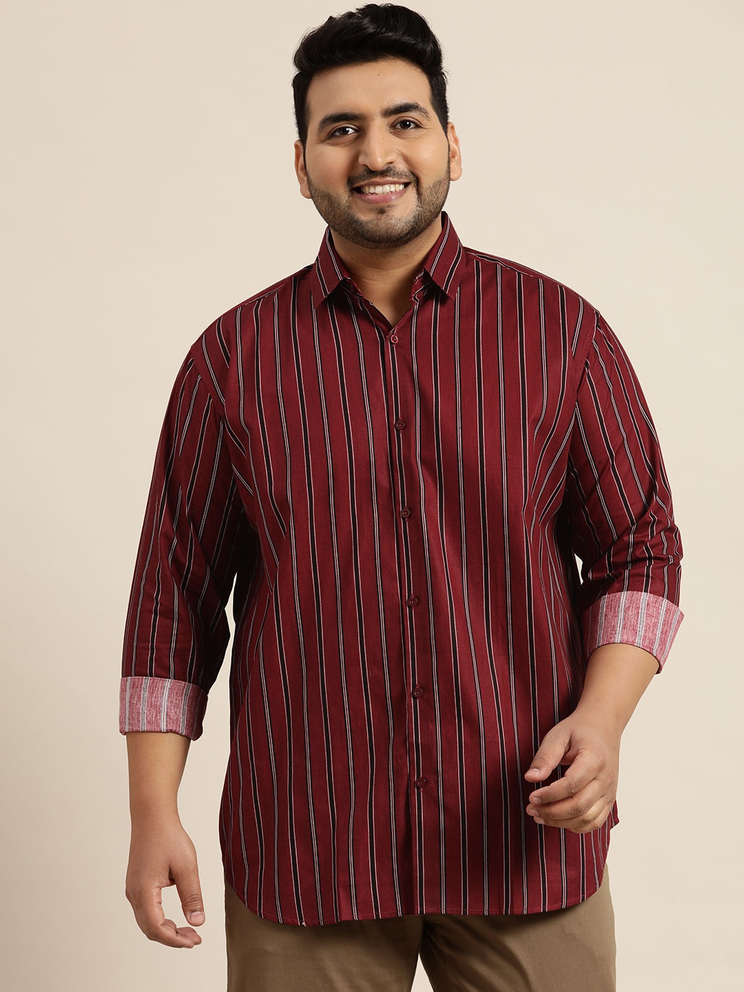 

SOJANYA PLUS Size Men Maroon & Black Pure Cotton Classic Casual Shirt