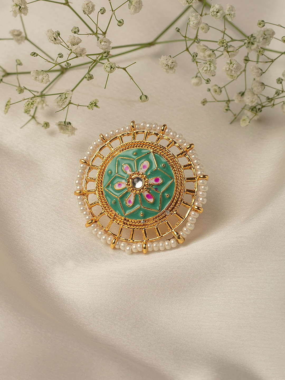 

Zaveri Pearls Women Green & White Gold-Plated Pearl Studded Meenakari Finger Ring