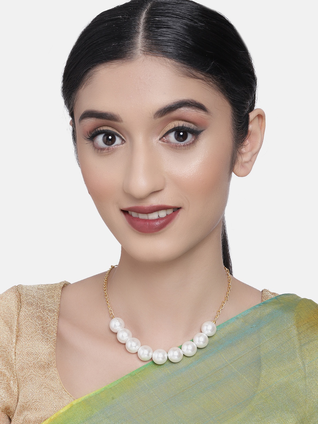 

Zaveri Pearls Gold-Plated & White Contemporary Pearl Necklace