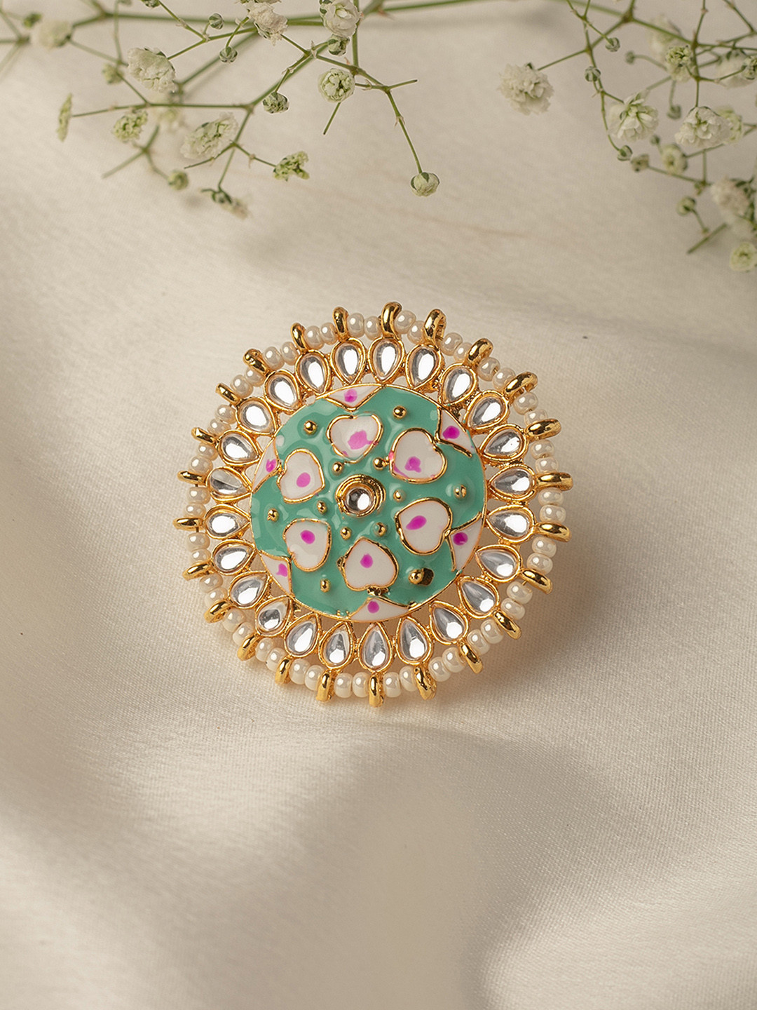 

Zaveri Pearls Women Green & White Gold-Plated Kundan Studded Meenakari Finger Ring