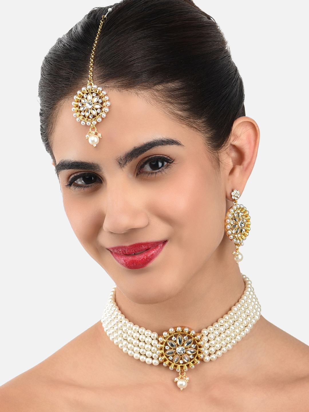 

Zaveri Pearls White Gold-Plated Kundan Jewellery Set