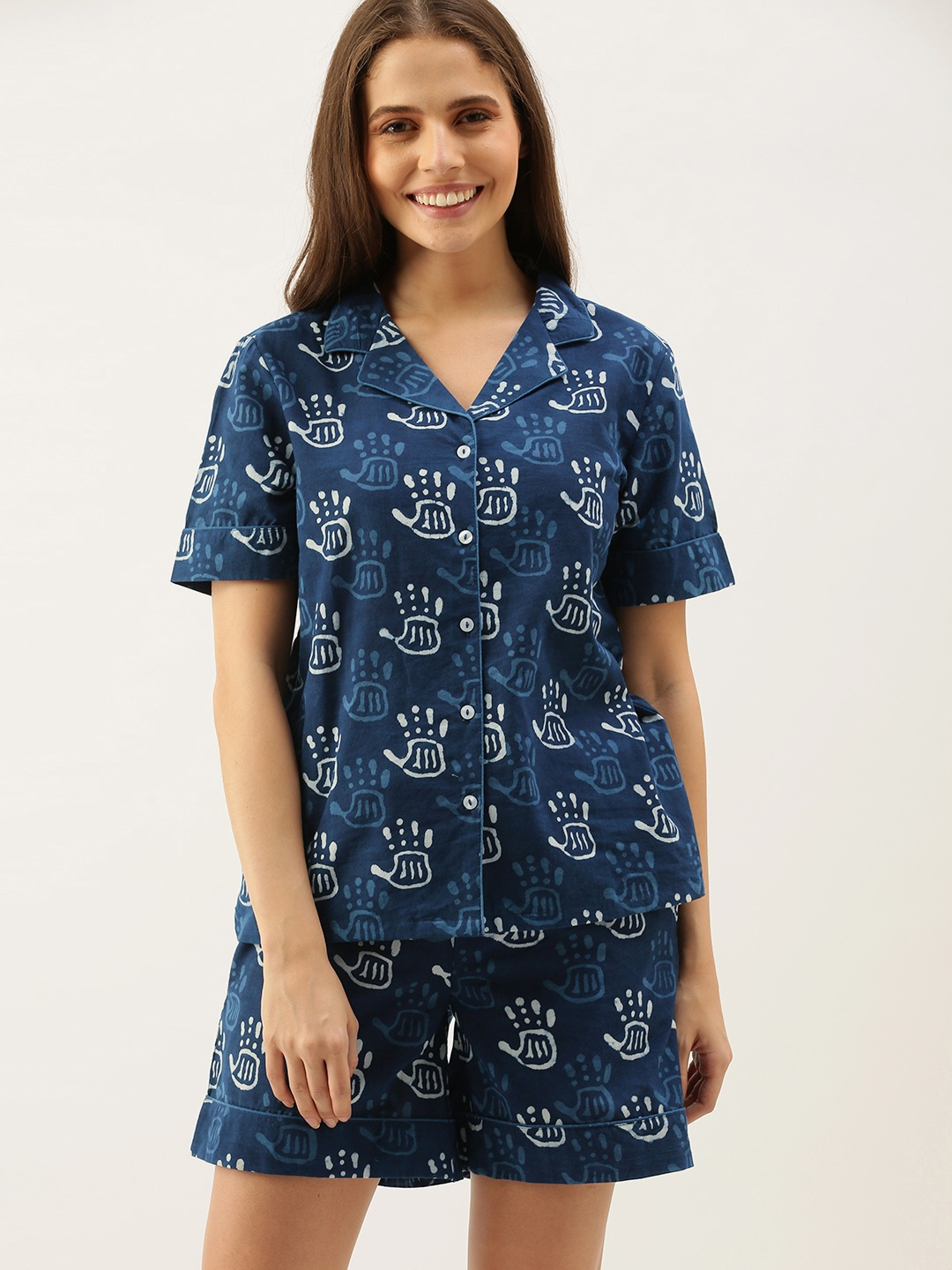 

Taavi Women Blue & White Handblock Printed Night suit
