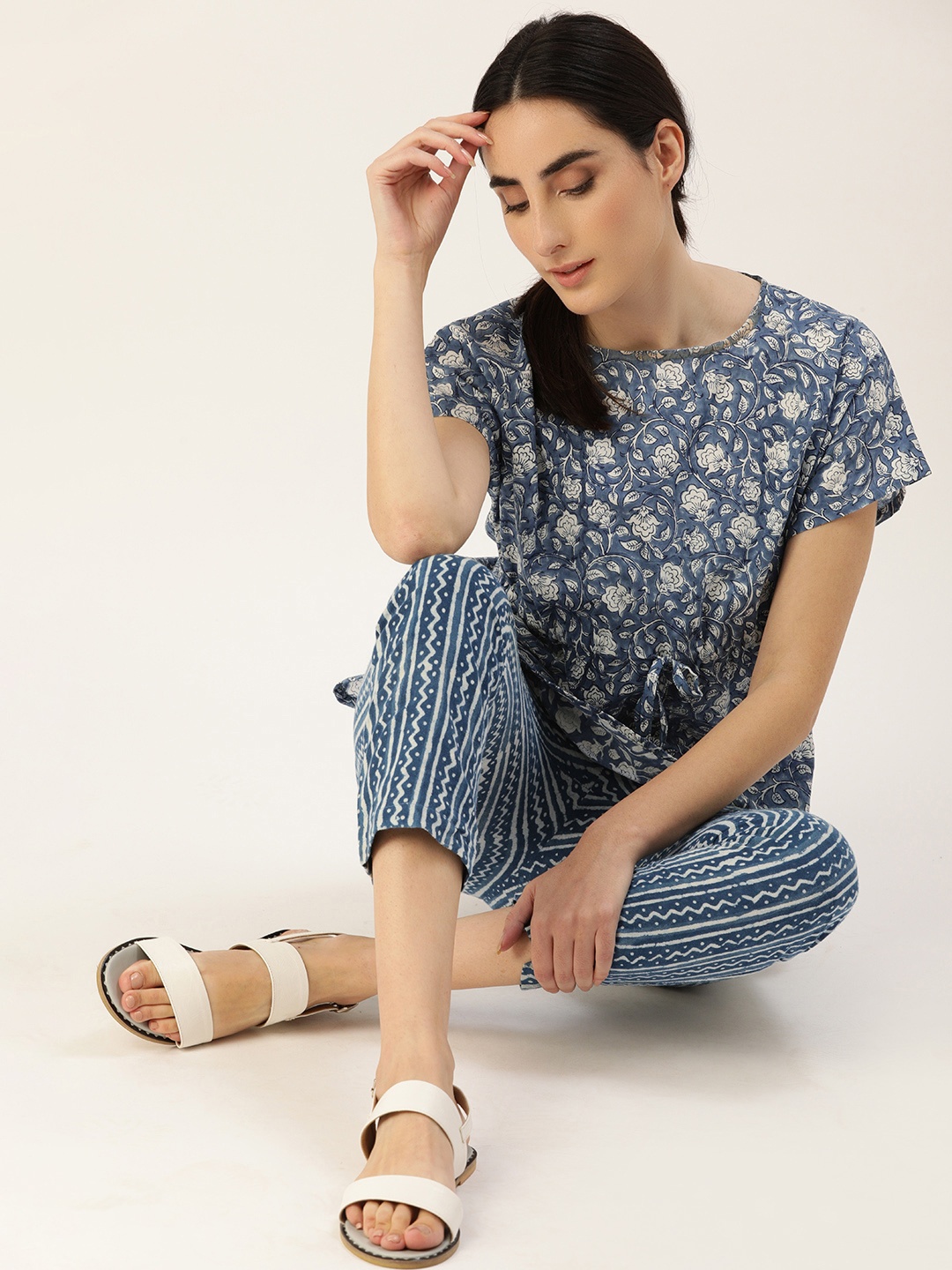 

Taavi Women Pure Cotton Indigo Hand Block Print Night Suit, Blue
