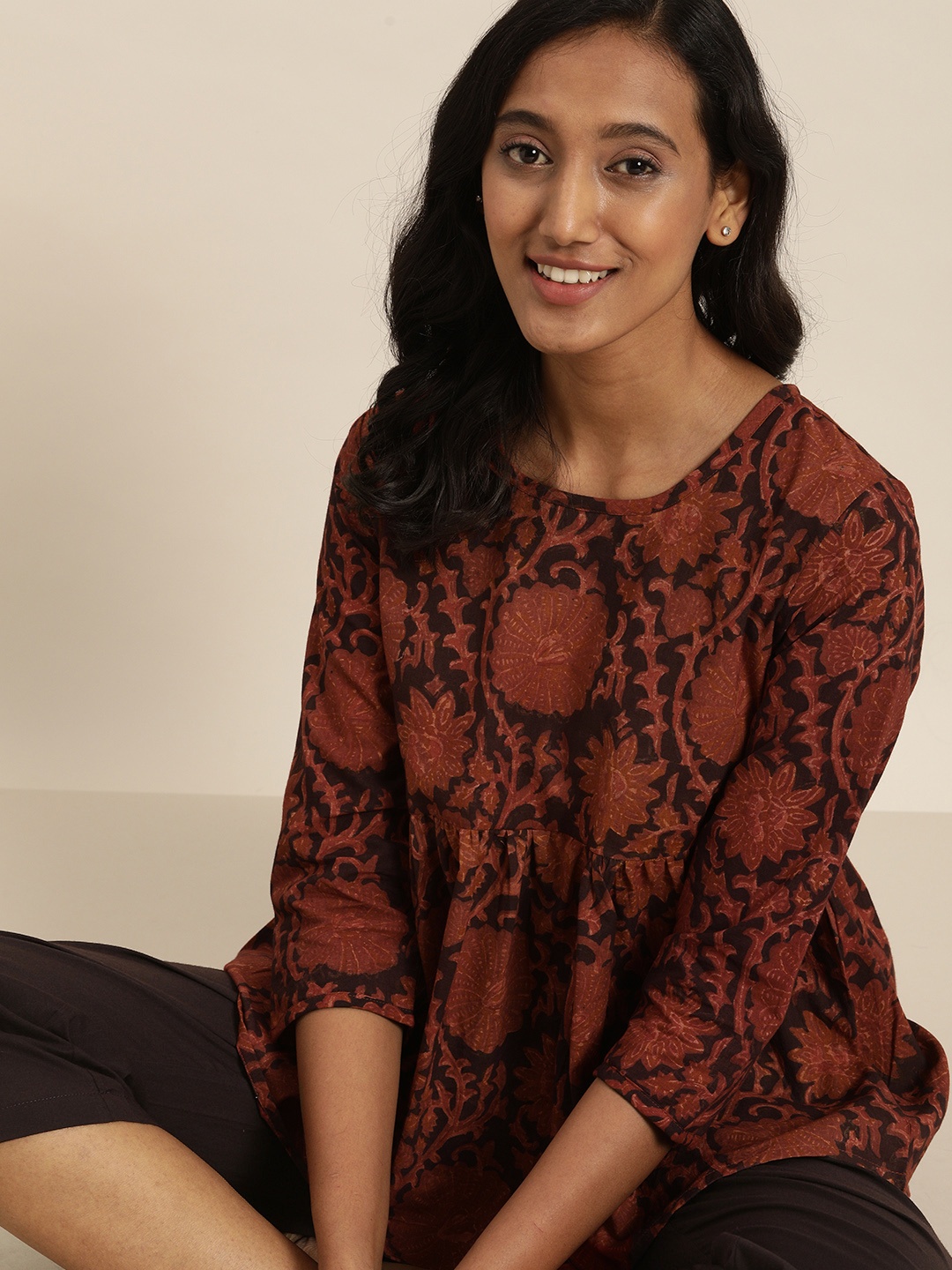 

Taavi Women Maroon Handblock Printed Night suit