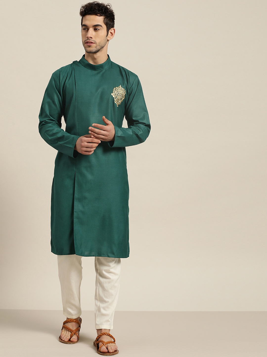 

SOJANYA Men Green Solid Pure Cotton Kurta