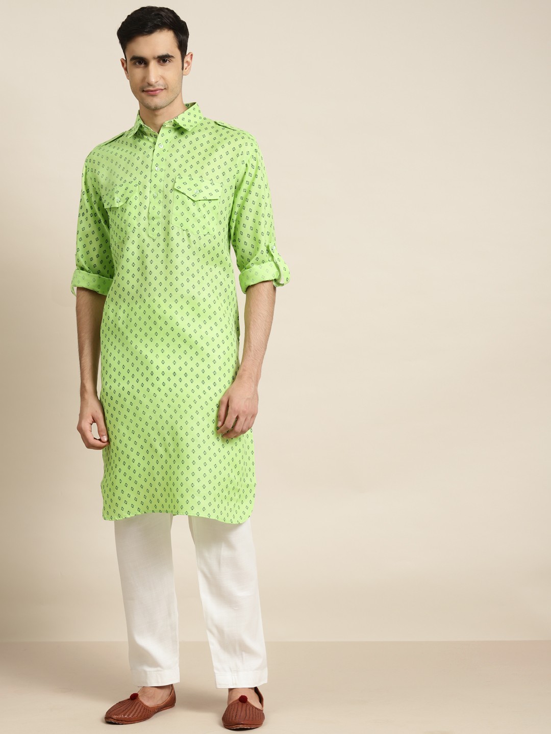 

SOJANYA Men Green Ethnic Motifs Print Pathani Kurta with Pyjamas