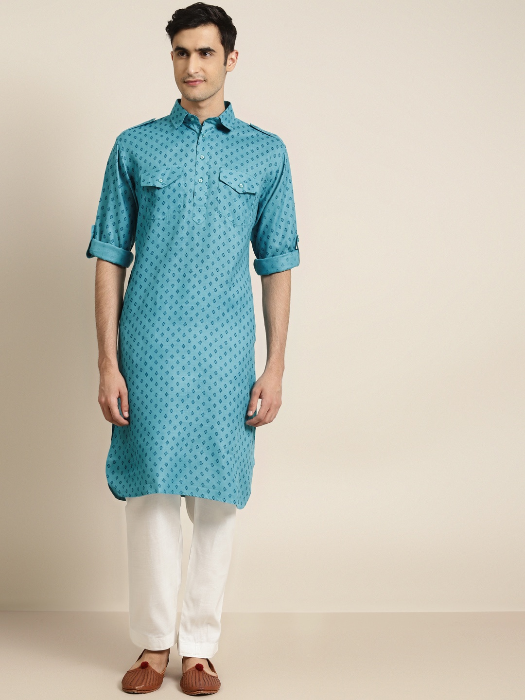 

SOJANYA Men Blue Ethnic Motifs Print Pathani Kurta with Pyjamas