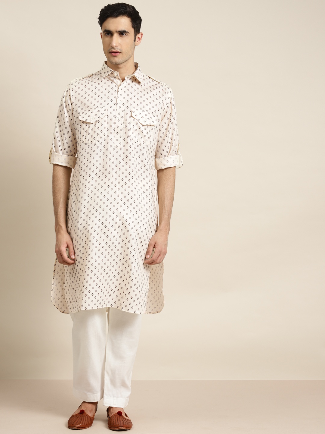 

SOJANYA Men Off-White & Burgundy Printed Pathani Kurta with Pyjamas