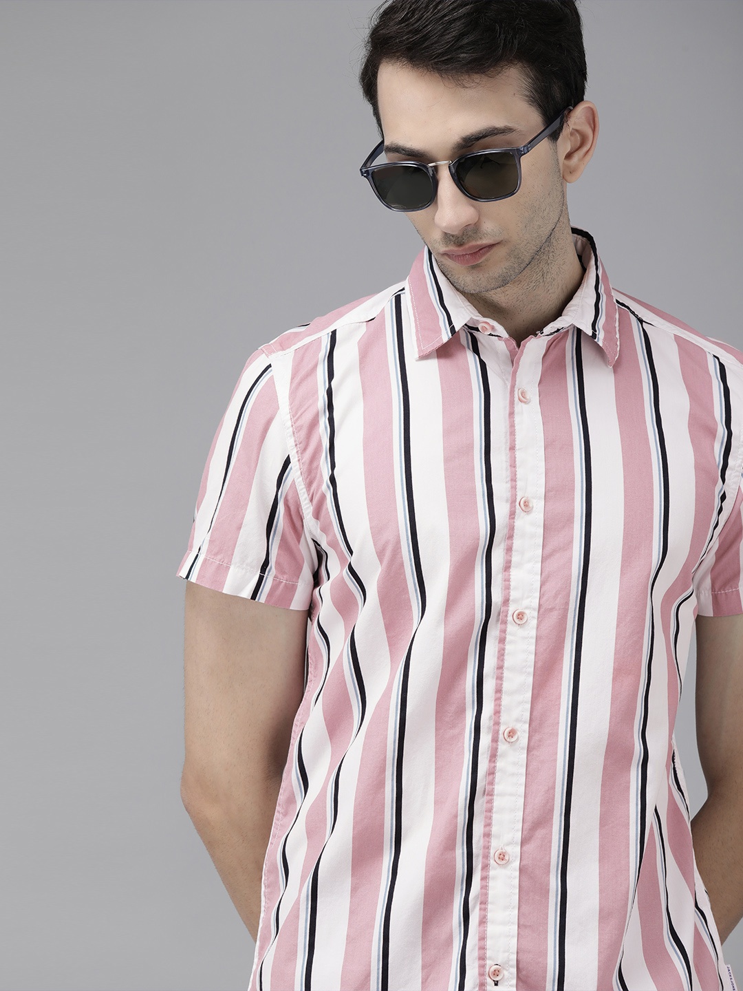 

Jack & Jones Men Dusty Pink Slim Fit Striped Casual Shirt