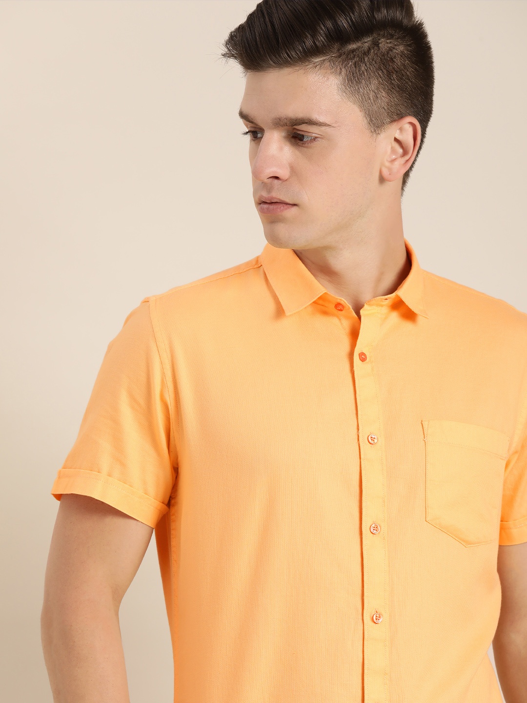 

ether Men Orange Pure Cotton Casual Shirt
