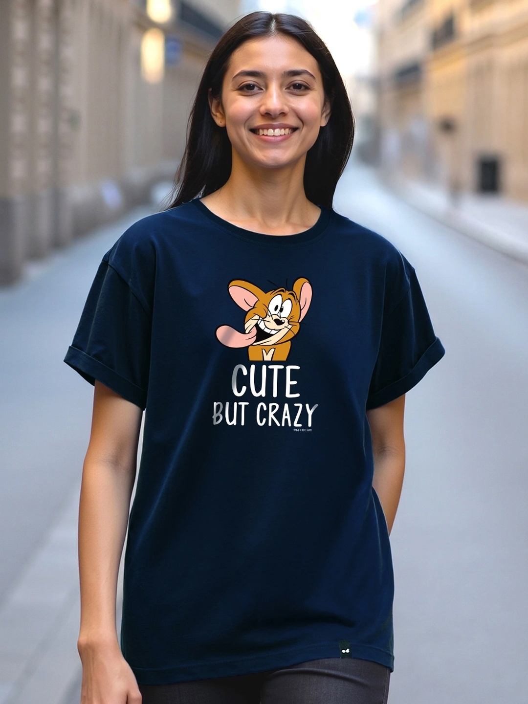 

Bewakoof Official Tom & Jerry Merchandise Graphic Print Boyfriend T-shirt, Blue
