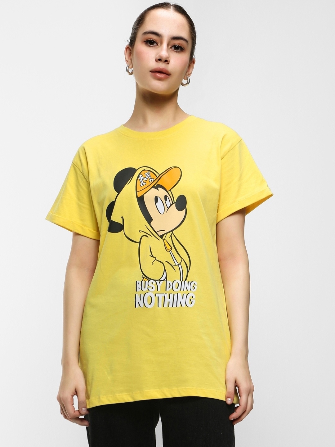 

Bewakoof Disney Busy Doin Nothing Boyfriend T-Shirt DL, Yellow