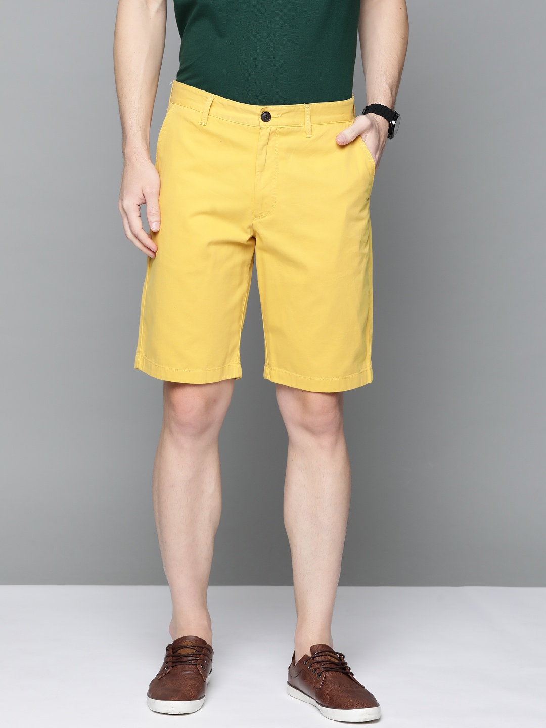 

Indian Terrain Men Mustard Yellow Pure Cotton Solid Chino Shorts