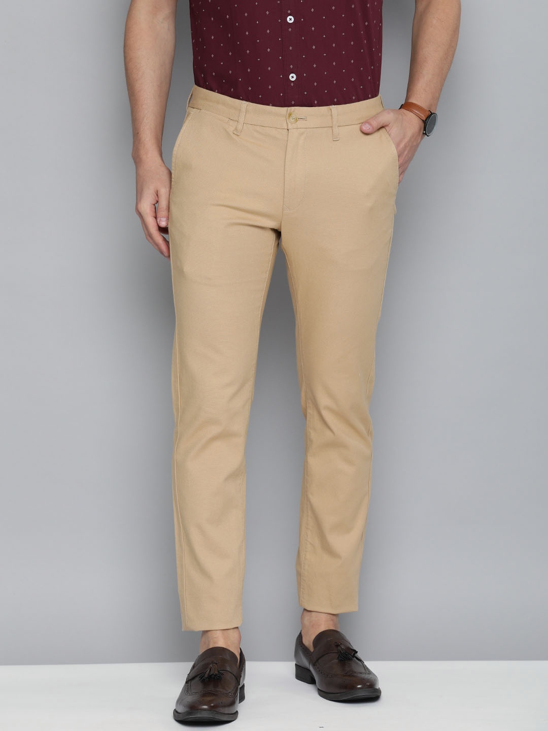 

Indian Terrain Men Khaki Slim Fit Chinos