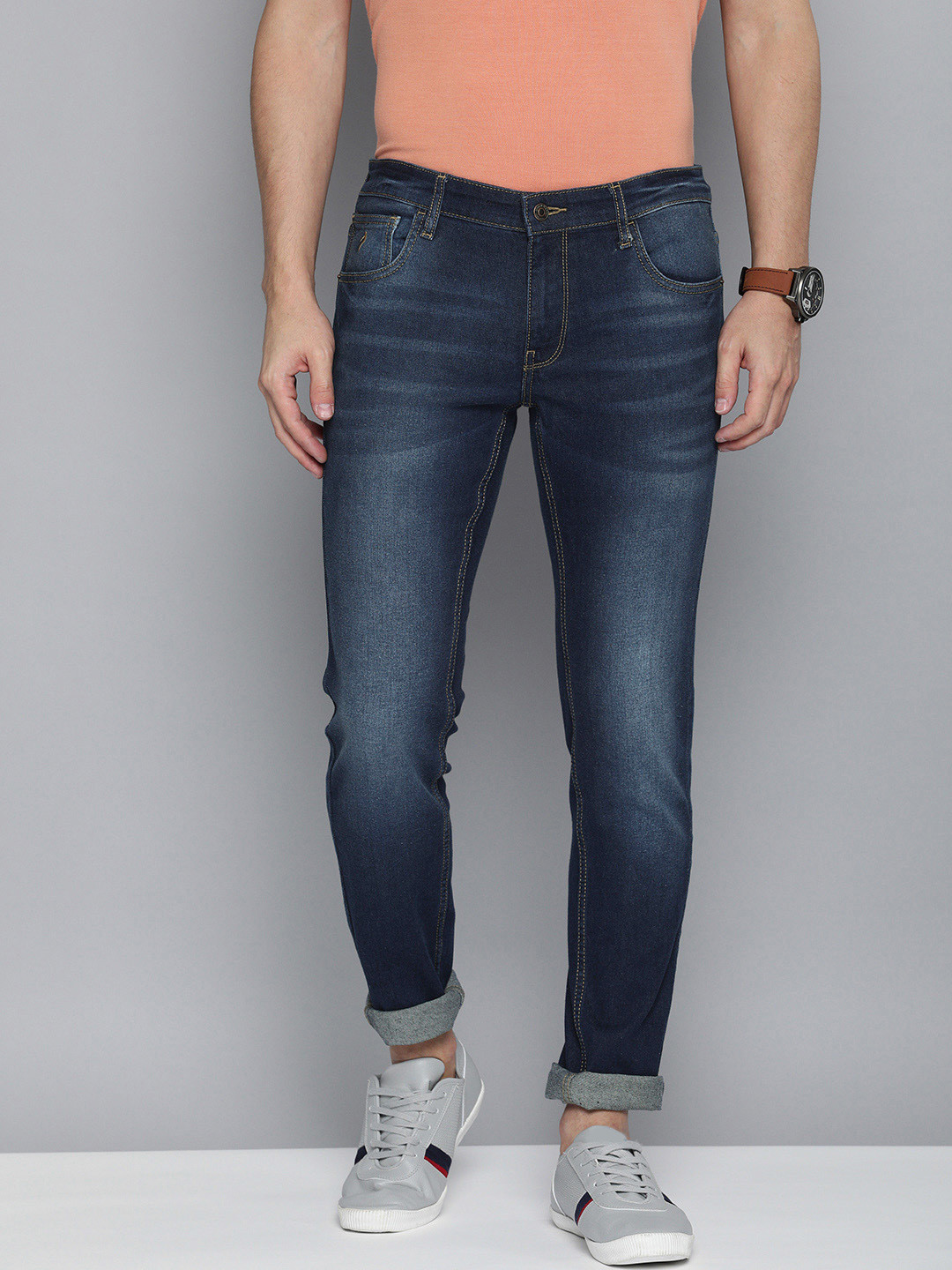 

Indian Terrain Men Blue Kruger Skinny Fit Light Fade Stretchable Jeans