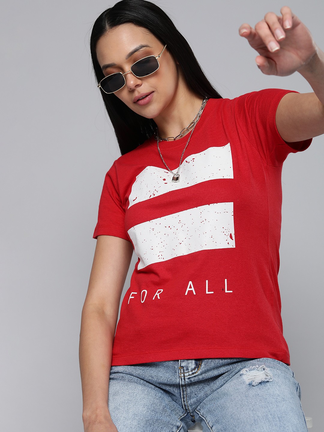 

Kook N Keech Women Red Colourblocked Casual T-shirt