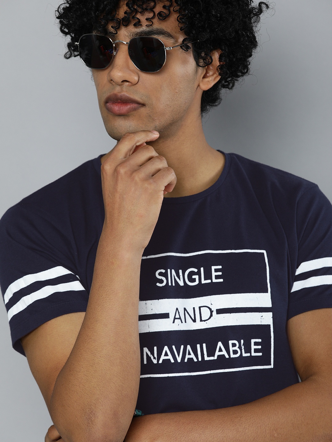 

Kook N Keech Men Navy Blue White Printed Pure Cotton T-shirt