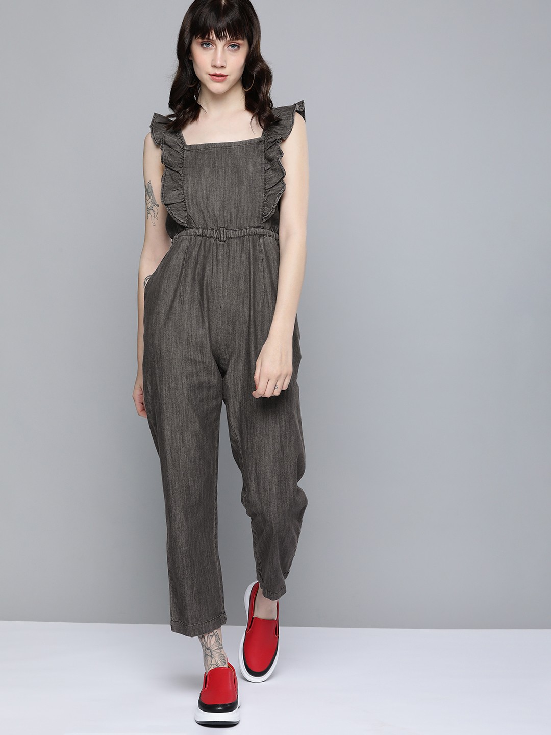 

Kook N Keech Black Solid Pure Cotton Sleevless Basic Jumpsuit